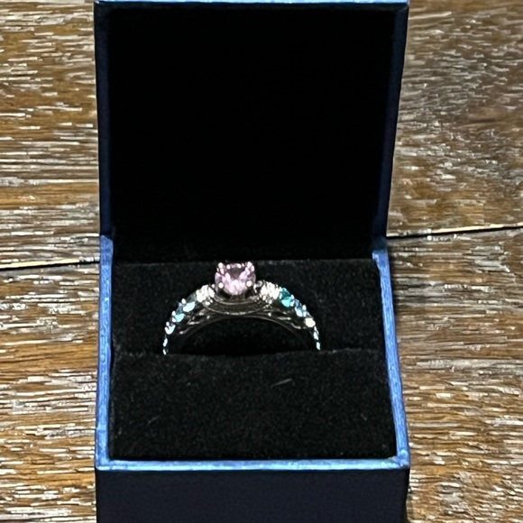 NEW Pink & Blue Stones 925 Sterling Silver Ring In Size 8 - Picture 6 of 9